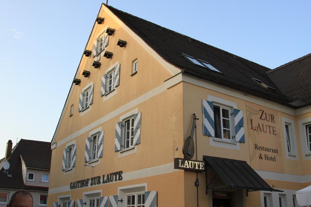Hotel Garni Zur Laute ميندلهايم المظهر الخارجي الصورة