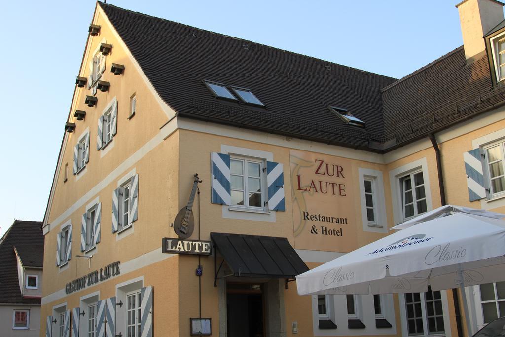 Hotel Garni Zur Laute ميندلهايم المظهر الخارجي الصورة